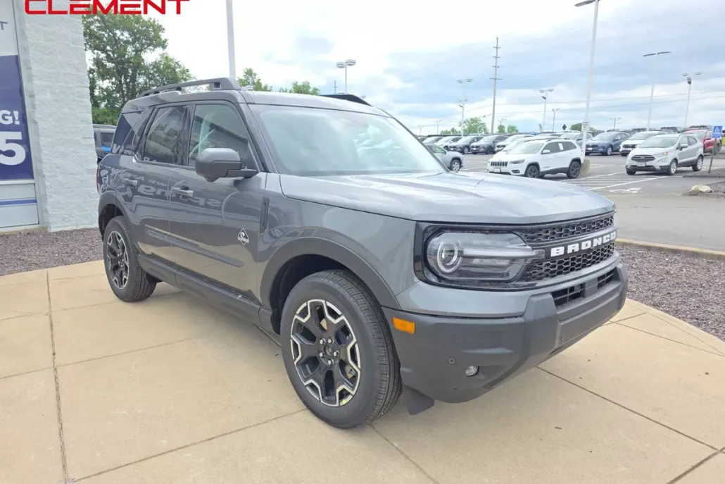 2025 Ford Bronco Sport Outer Banks photo 1