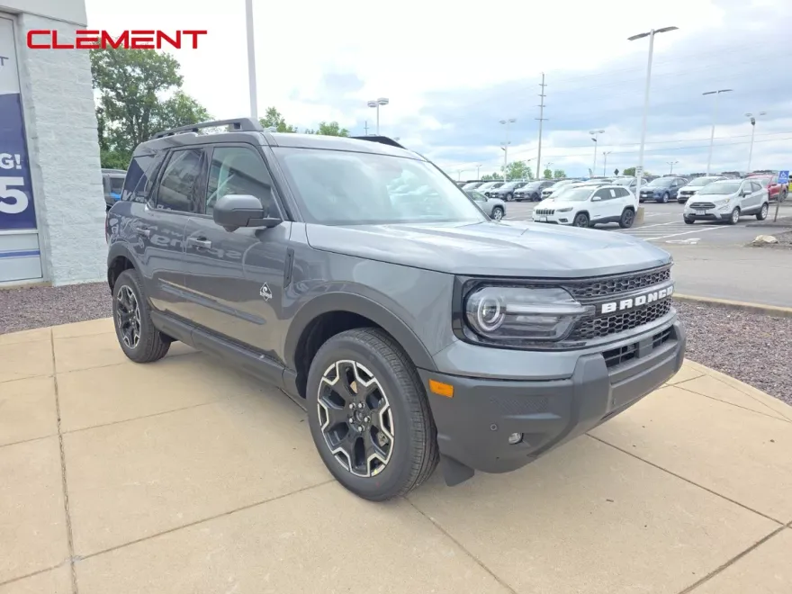 2025 Ford Bronco Sport Outer Banks photo 1