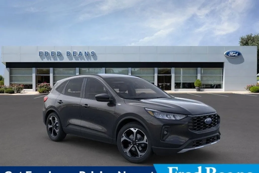 2025 Ford Escape ST-Line Select photo 1
