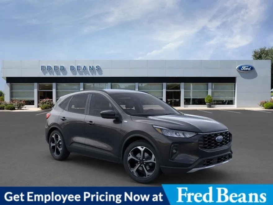 2025 Ford Escape ST-Line Select photo 1