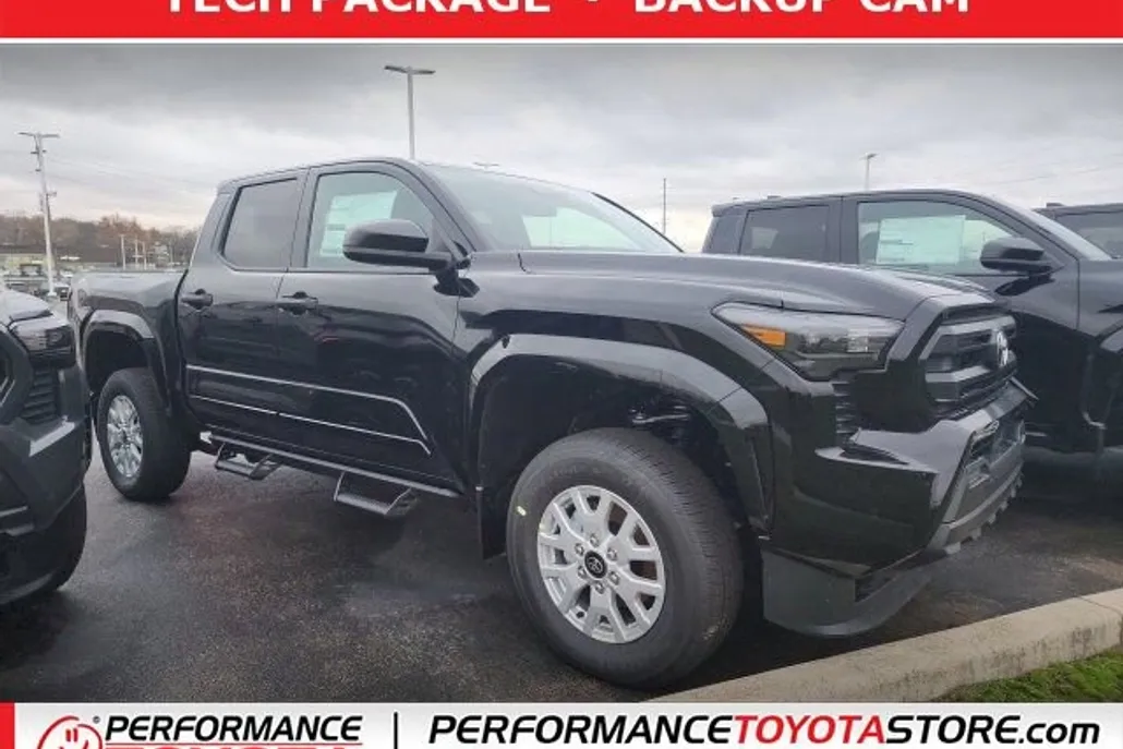 2024 Toyota Tacoma SR Double Cab photo 1