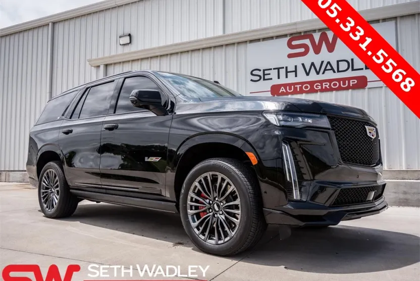 2023 Cadillac Escalade V-Series photo 1
