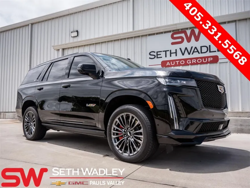 2023 Cadillac Escalade V-Series photo 1