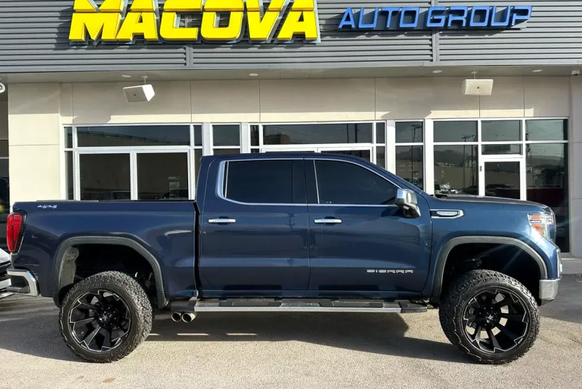 2020 Gmc Sierra 1500 SLT photo 1