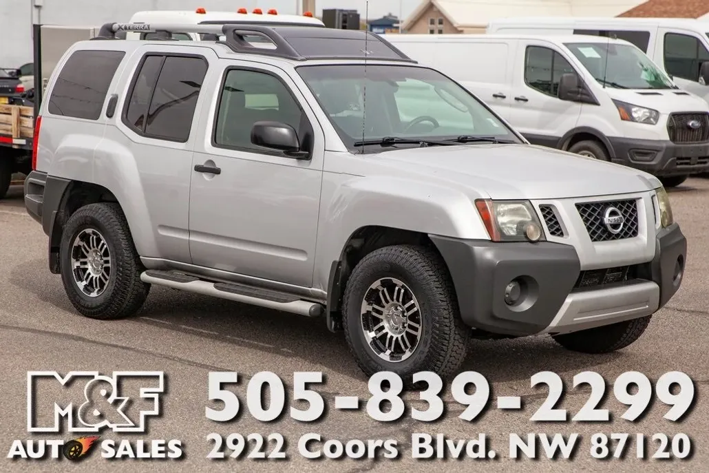 2011 Nissan Xterra Base photo 1
