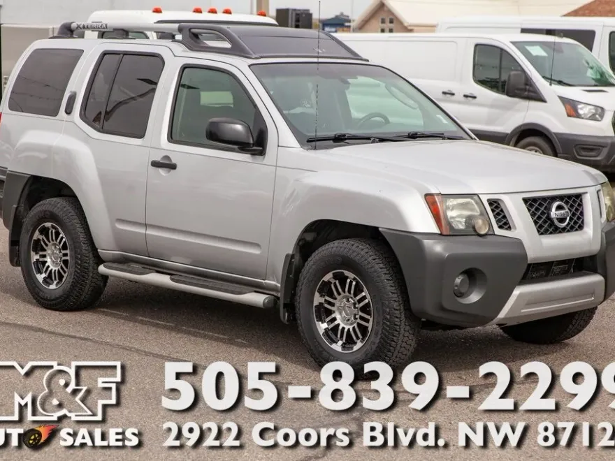 2011 Nissan Xterra Base photo 1