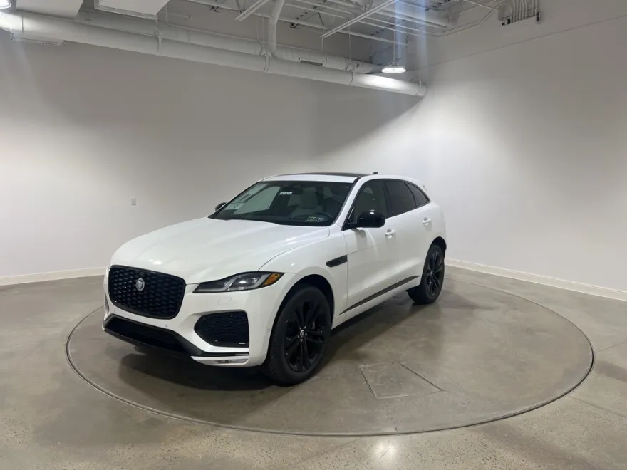 2026 Jaguar F-PACE P250 R-Dynamic S photo 1