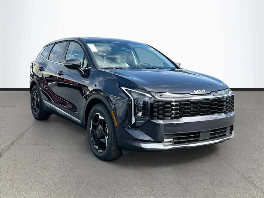 2026 Kia Sportage EX photo 1