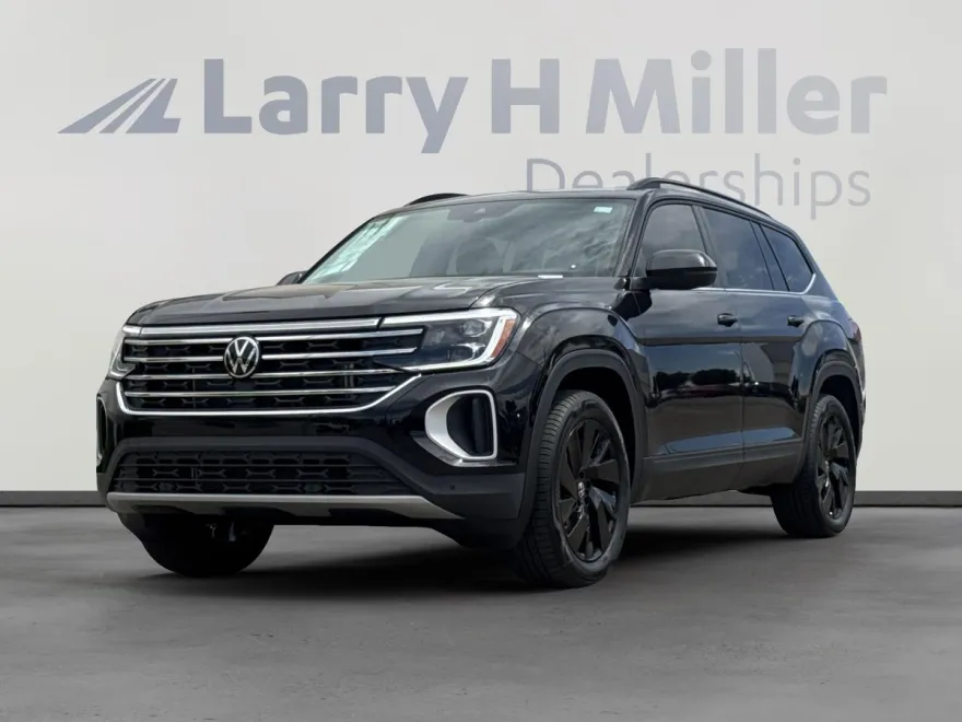 2025 Volkswagen Atlas SE Technology photo 1