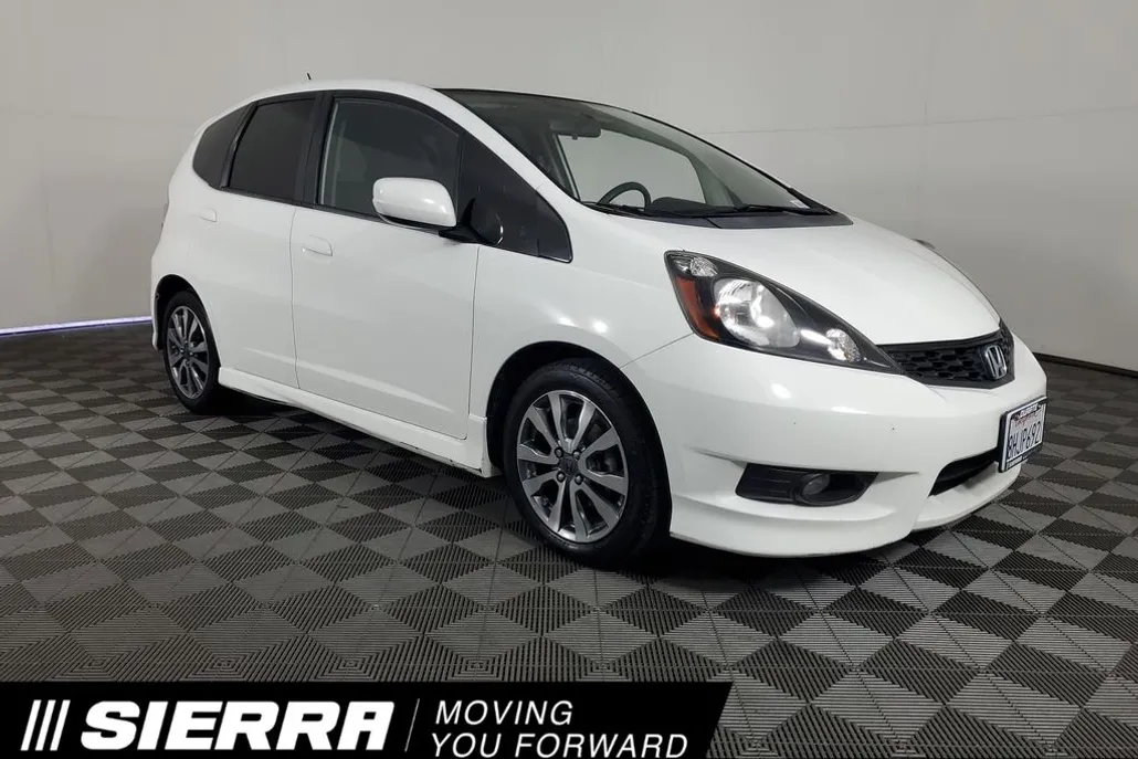 2013 Honda Fit Sport Navi photo 1