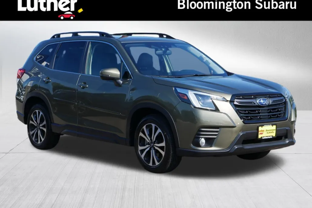 2022 Subaru Forester Limited photo 1