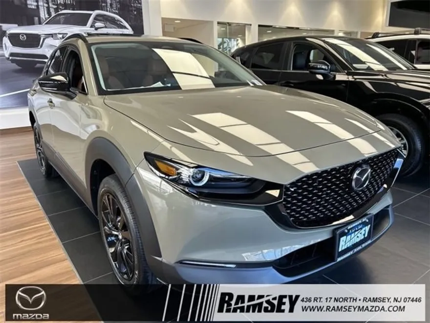 2025 Mazda CX-30 2.5 Turbo Carbon photo 1