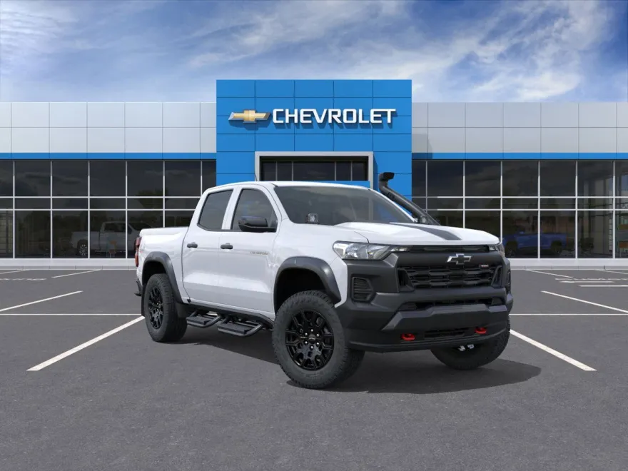 2025 Chevrolet Colorado Trail Boss photo 1