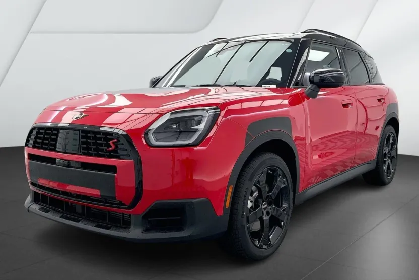 2025 Mini Countryman S ALL4 photo 1