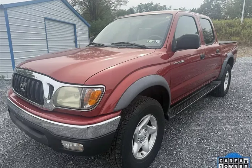 2003 Toyota Tacoma PreRunner photo 1