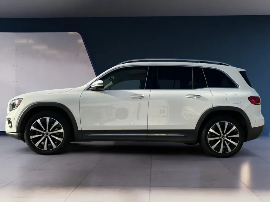 2021 Mercedes Benz GLB 250 photo 1