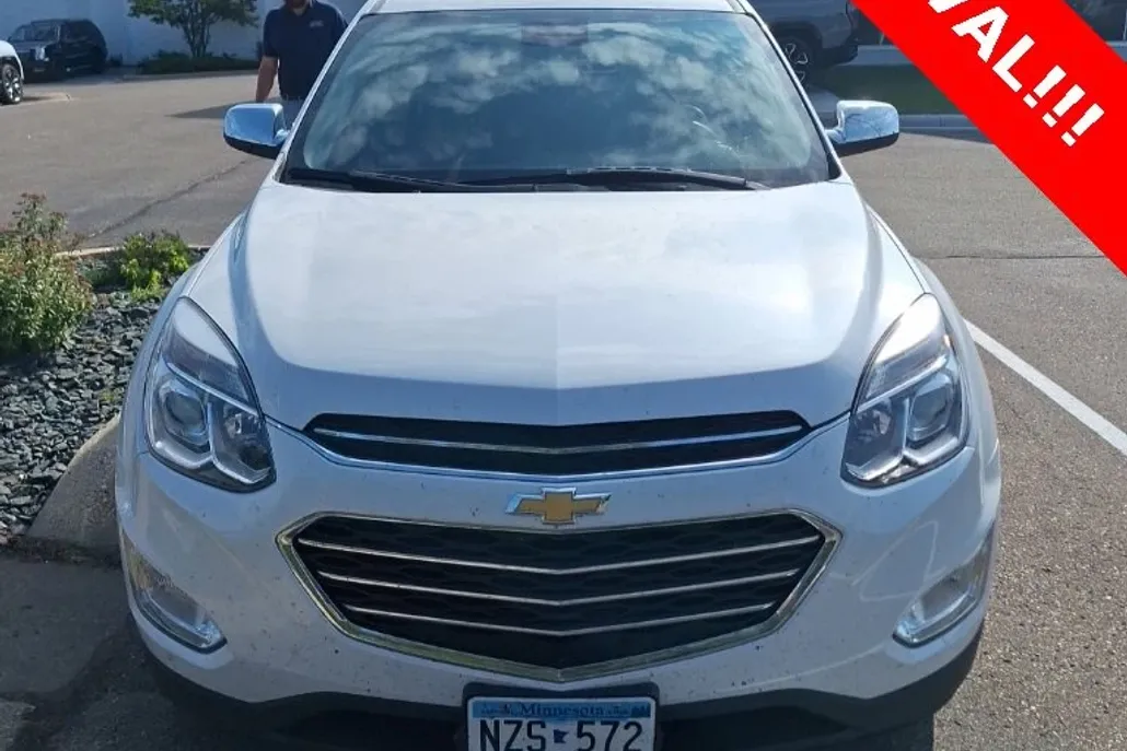2016 Chevrolet Equinox LTZ photo 1