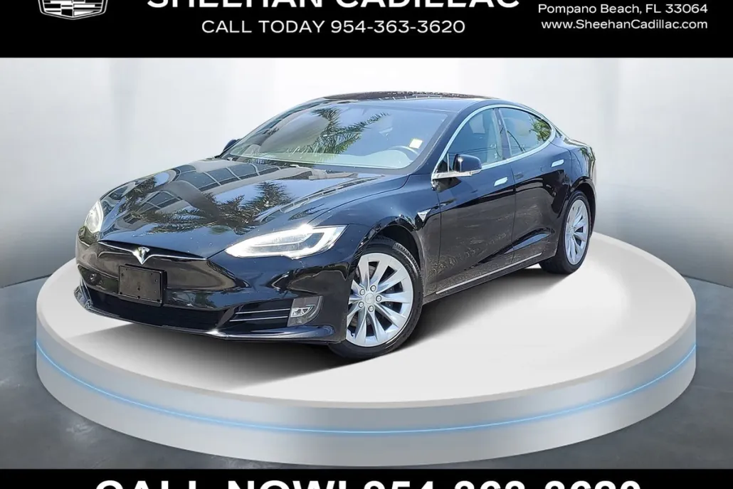 2017 Tesla Model S 60 photo 1