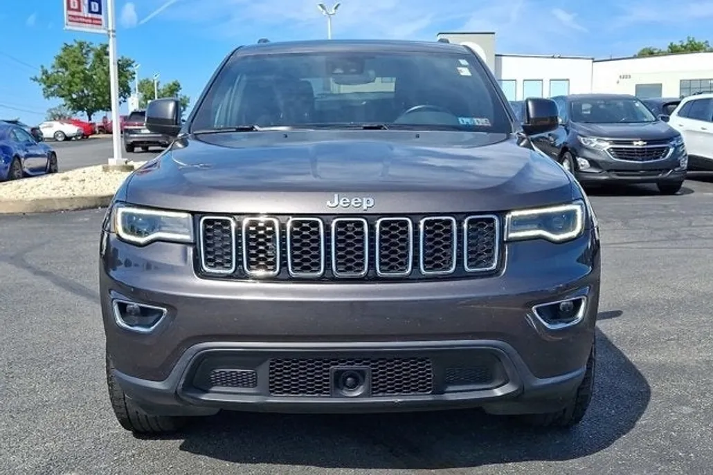2020 Jeep Grand Cherokee Laredo E photo 1