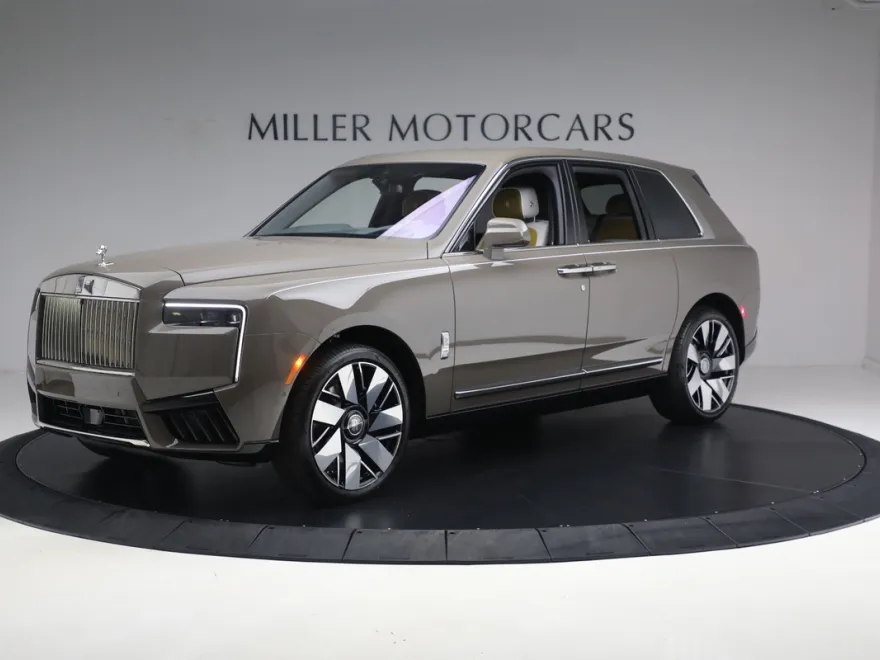 2025 Rolls Royce Cullinan RR photo 1