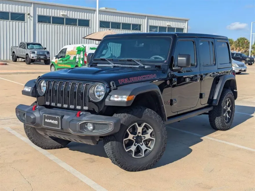 2023 Jeep Wrangler Rubicon photo 1