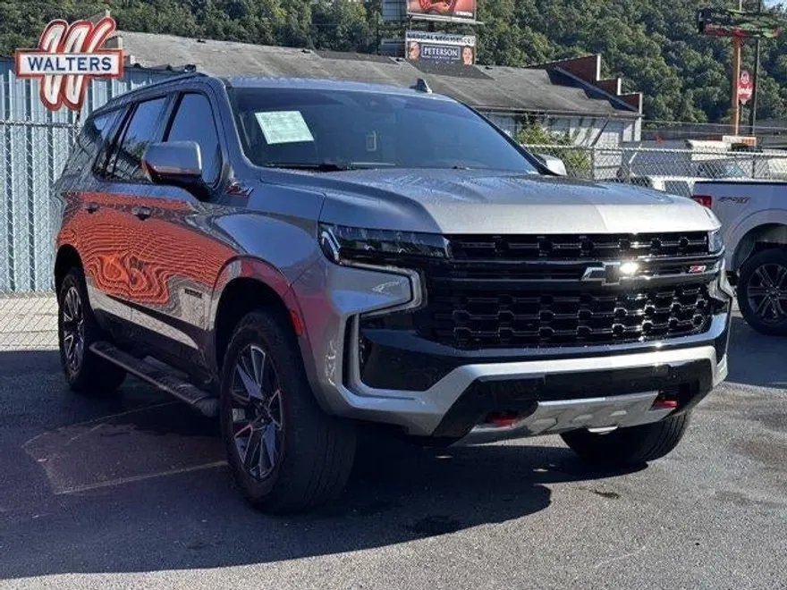 2023 Chevrolet Tahoe Z71 photo 1