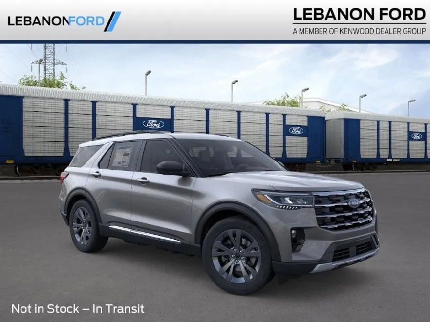 2025 Ford Explorer photo 1