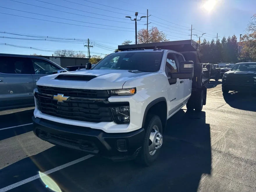 2024 Chevrolet Silverado 3500HD Work Truck photo 1