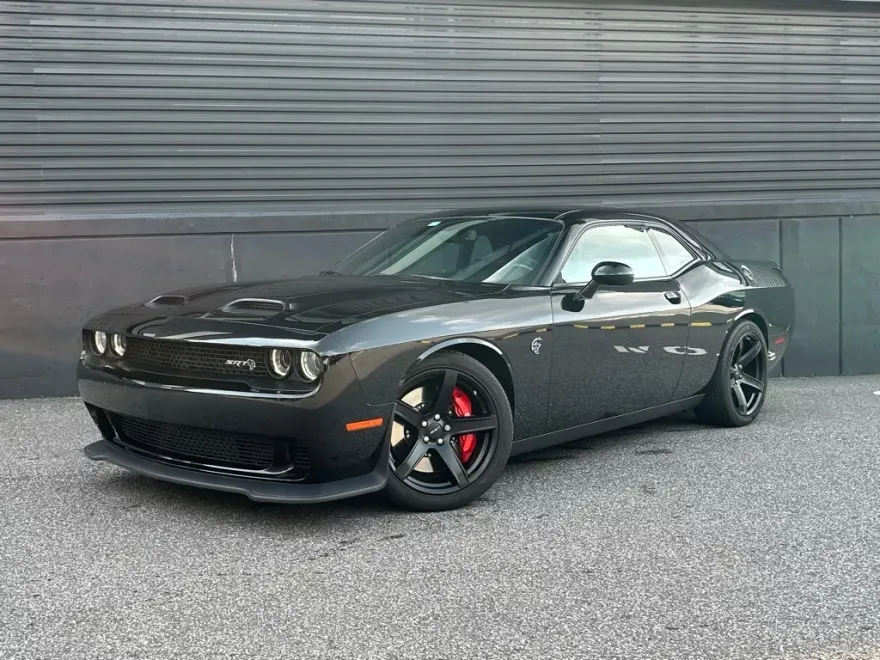 2020 Dodge Challenger SRT8 Hellcat photo 1