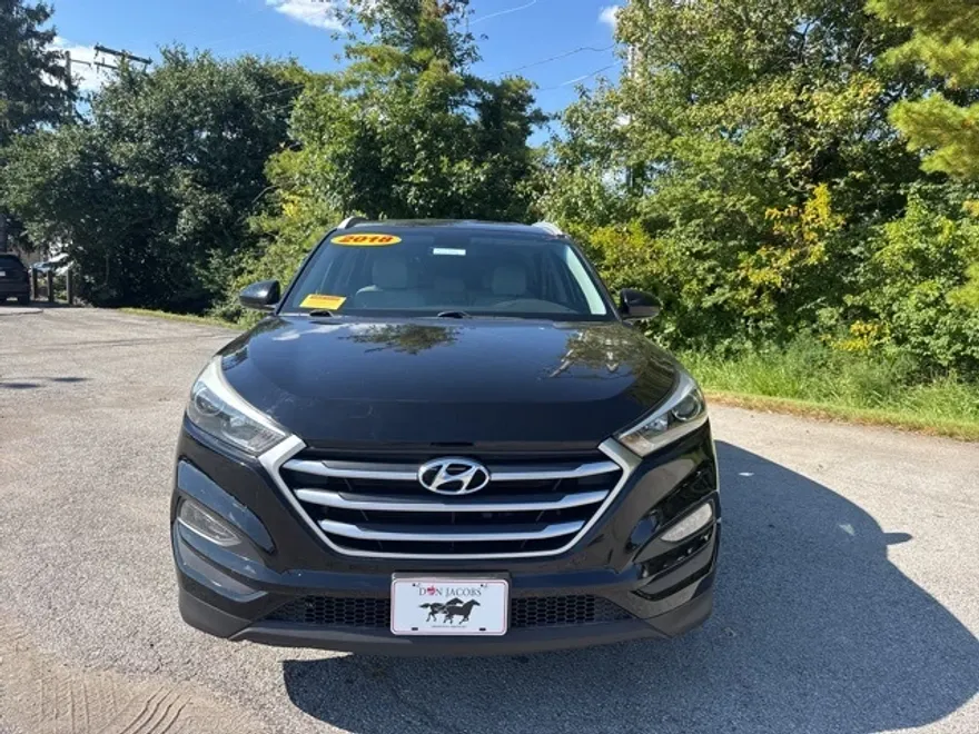 2018 Hyundai Tucson SEL photo 1