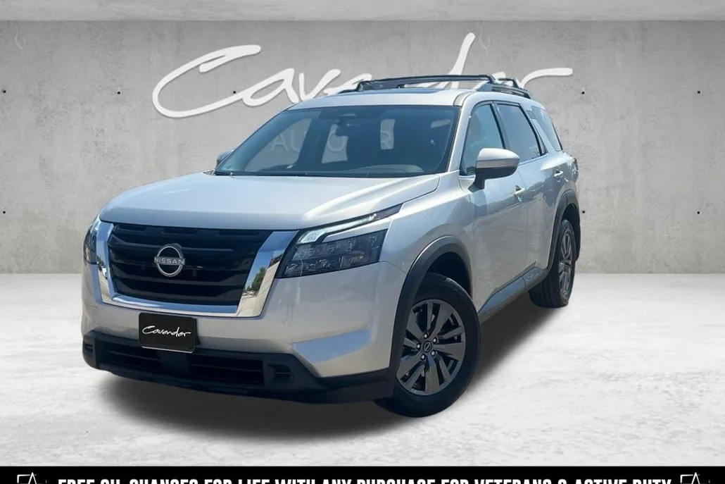 2025 Nissan Pathfinder SV photo 1