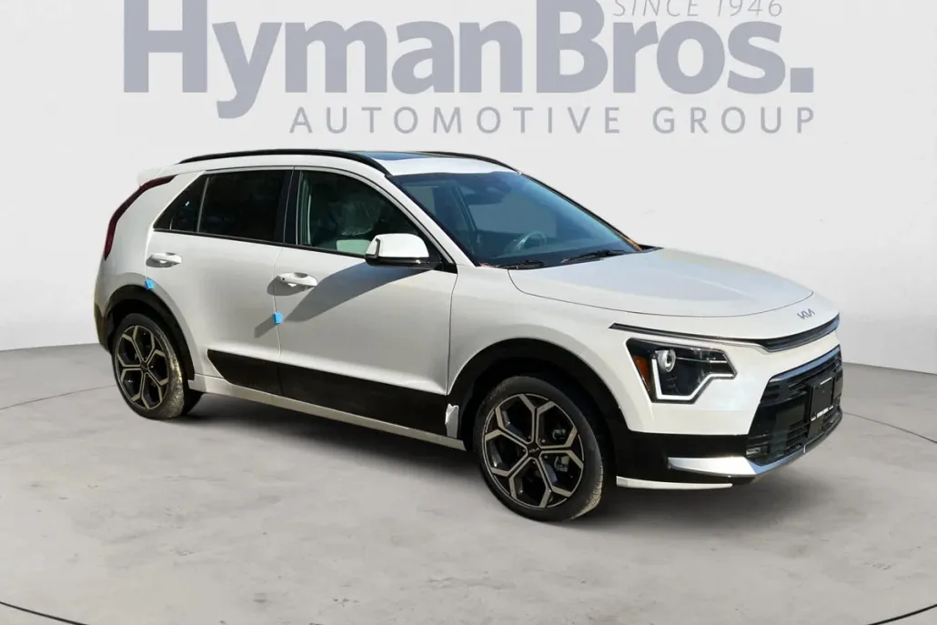2025 Kia Niro EX Touring photo 1