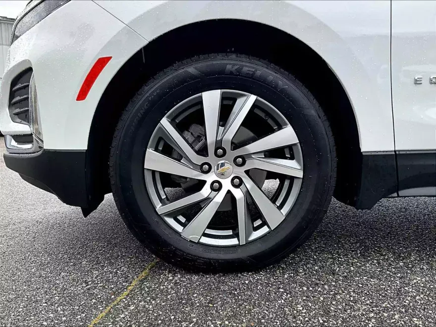 2022 Chevrolet Equinox Premier photo 1