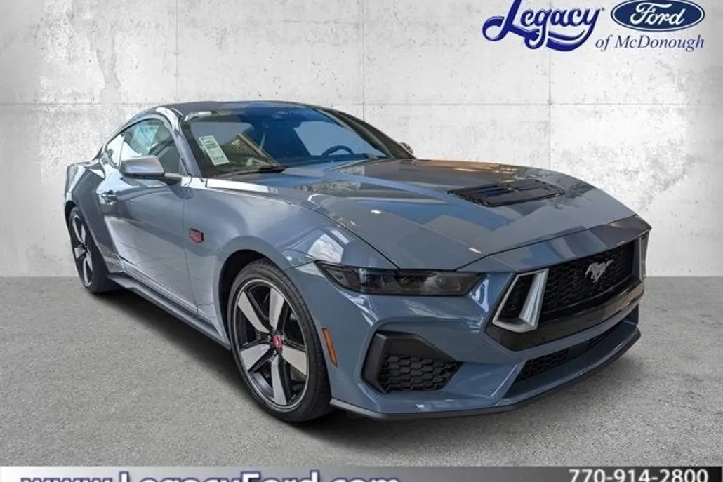 2025 Ford Mustang GT Premium photo 1