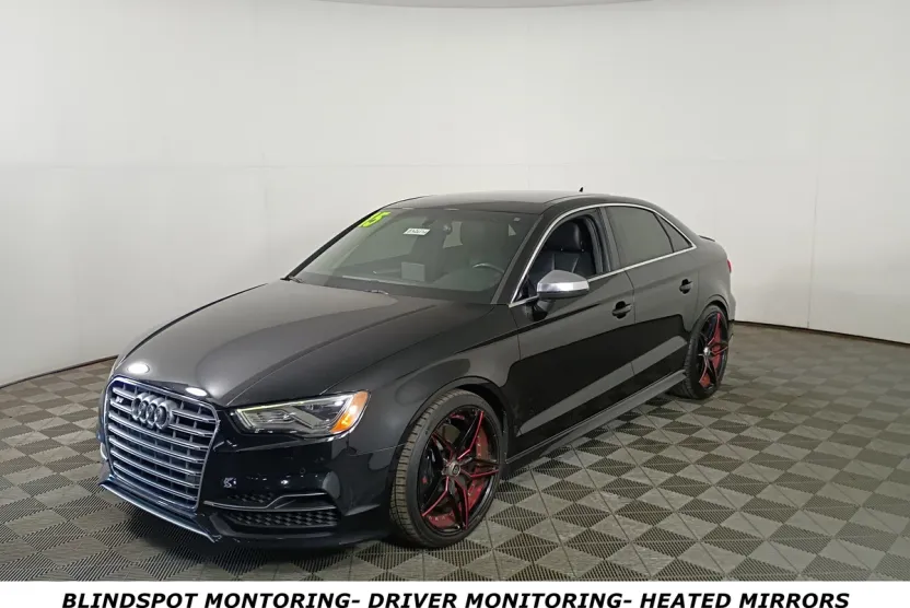 2015 Audi S3 Prestige photo 1