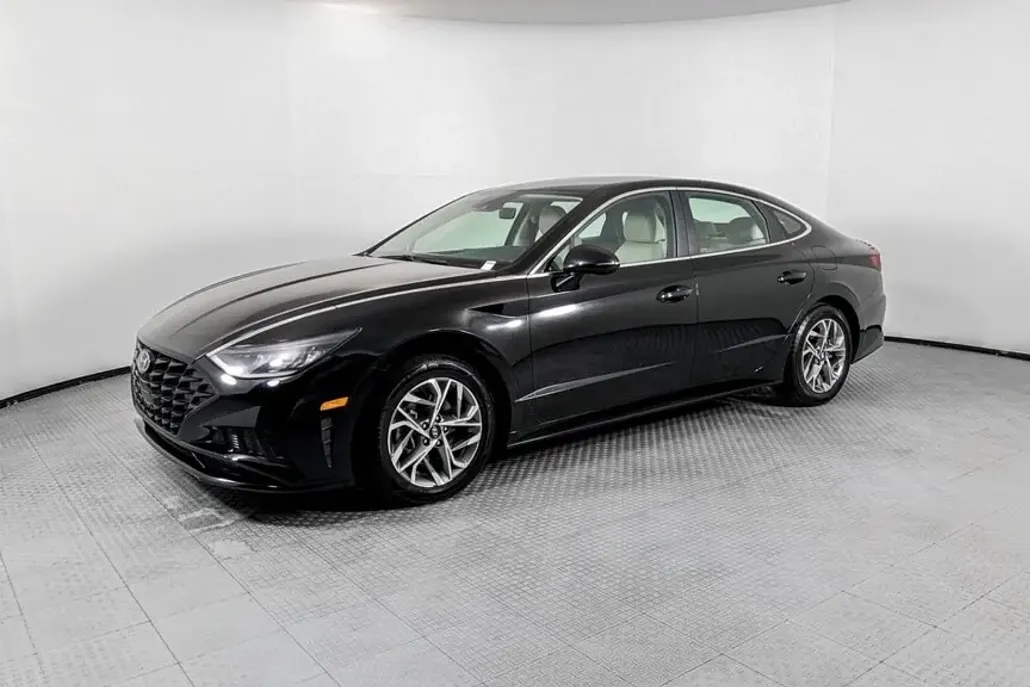 2023 Hyundai Sonata SEL photo 1