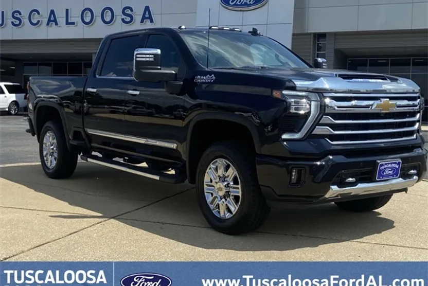 2024 Chevrolet Silverado 2500HD High Country photo 1