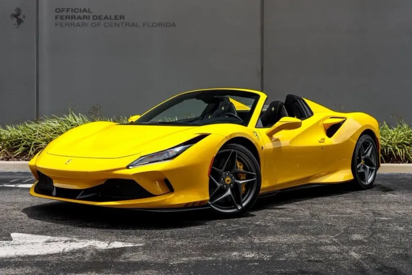 2022 Ferrari F8 Spider photo 1