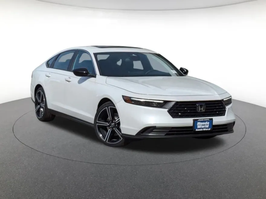 2025 Honda Accord Hybrid Sport photo 1