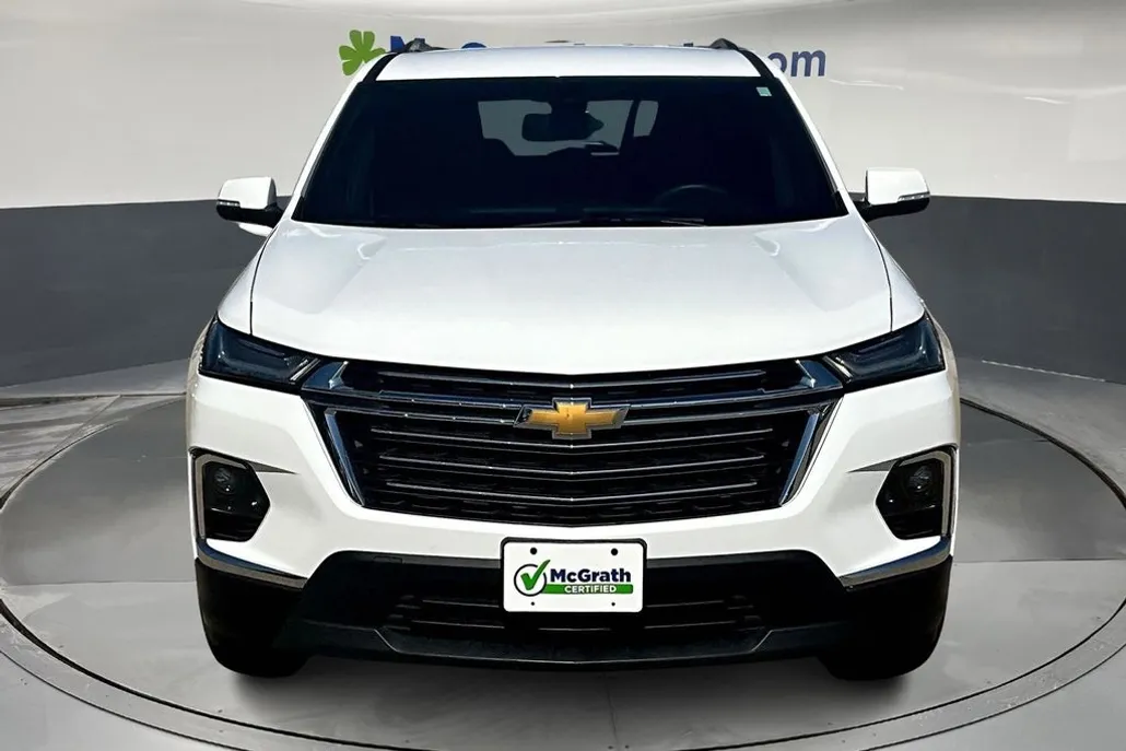 2022 Chevrolet Traverse Leather photo 1