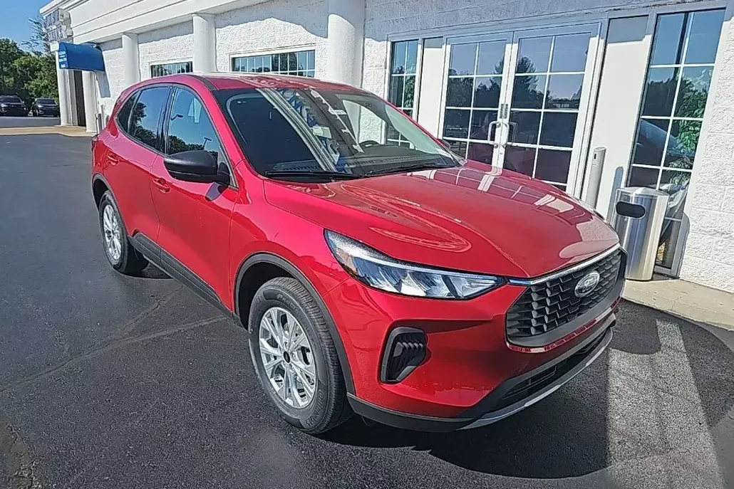 2026 Ford Escape Active photo 1