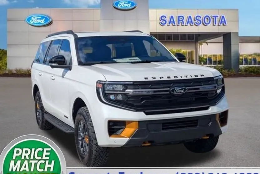 2025 Ford Expedition photo 1