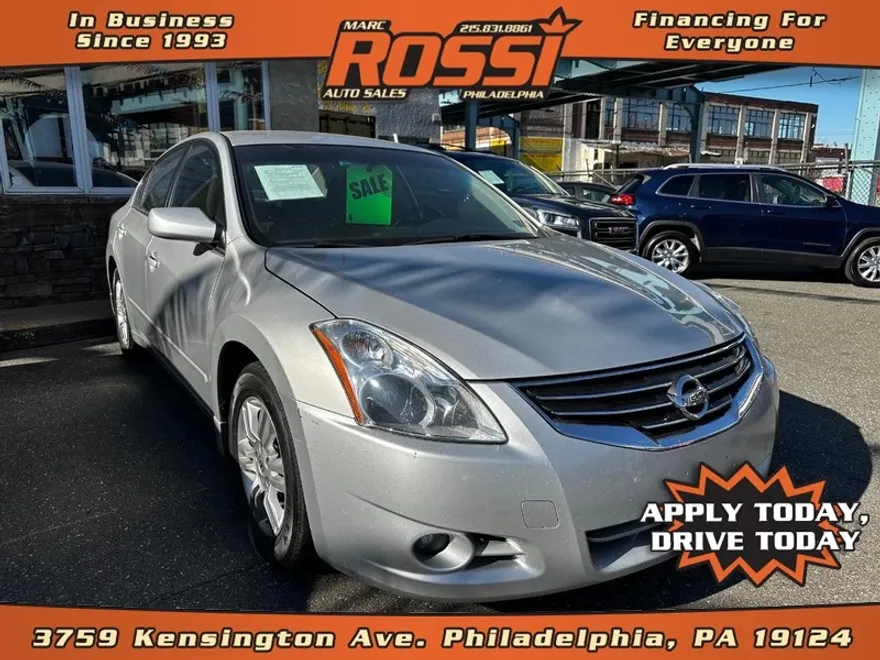 2012 Nissan Altima 2.5 S photo 1