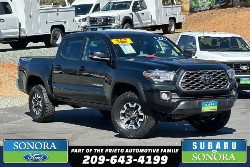 2022 Toyota Tacoma TRD photo 1