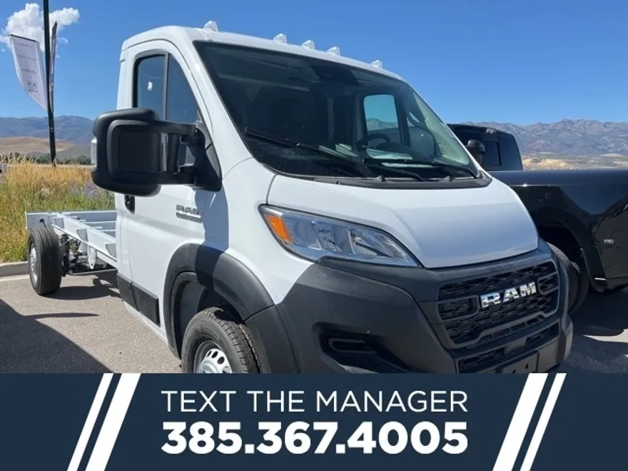 2024 Ram ProMaster 3500 Cutaway photo 1