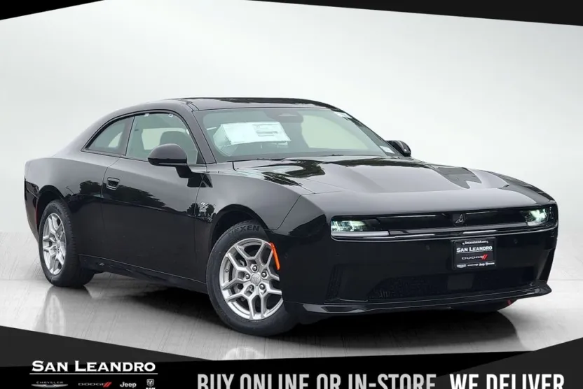 2025 Dodge Charger R/T photo 1