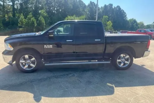 2015 Ram 1500 Big Horn photo 2