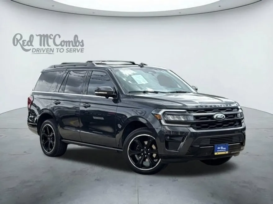 2023 Ford Expedition Limited photo 1