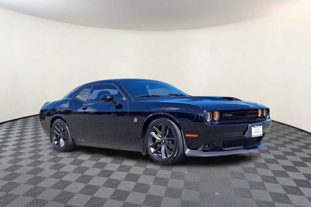 2019 Dodge Challenger R/T Scat Pack photo 1