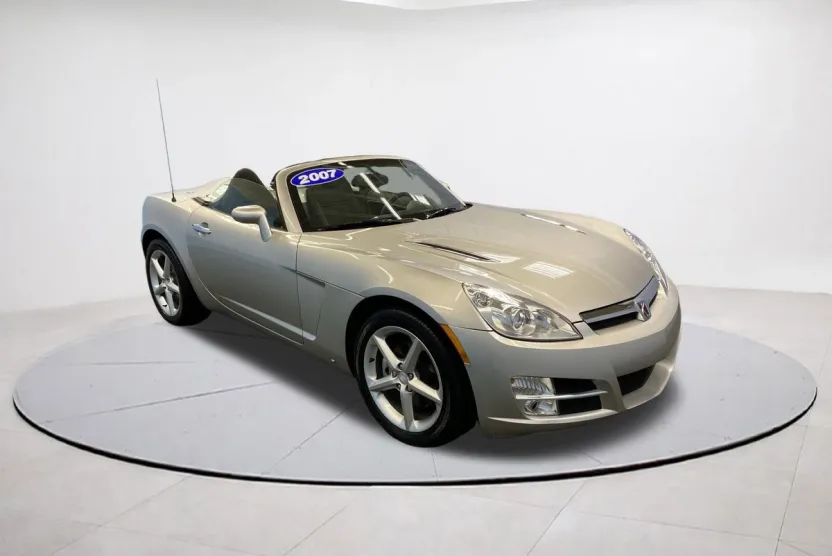 2007 Saturn Sky Convertible photo 1
